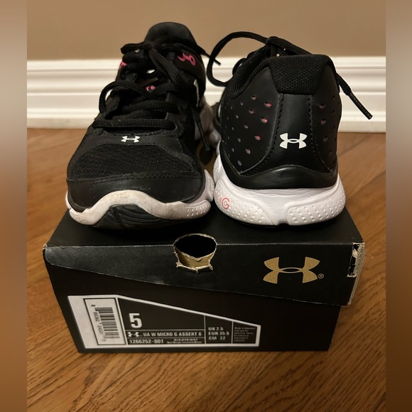 Under Armour Women’s Shoes - Picture 2 of 3